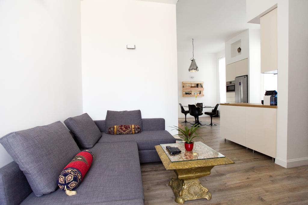 Ice Breaker Apartment Budapest Bagian luar foto